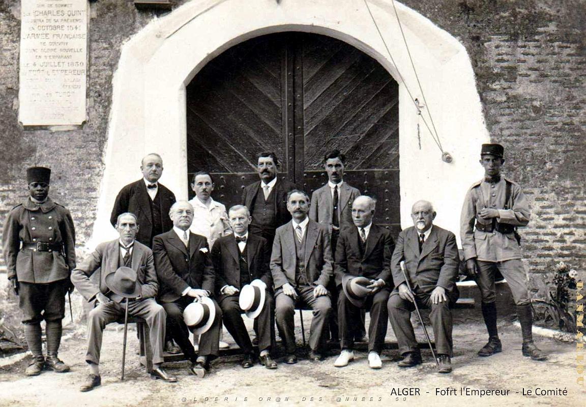 Alger - Fort l'Empereur - Comite - Juillet 1962.jpg
